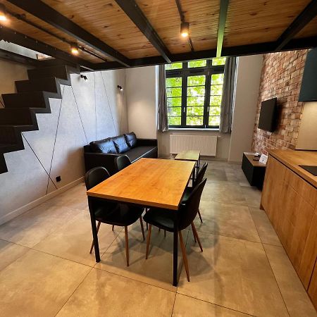 Property Apart - Plac Jana Pawla II Centrum Wroclaw Ngoại thất bức ảnh
