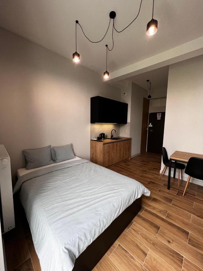 Property Apart - Plac Jana Pawla II Centrum Wroclaw Ngoại thất bức ảnh