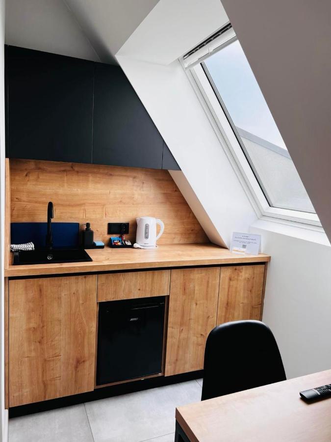 Property Apart - Plac Jana Pawla II Centrum Wroclaw Ngoại thất bức ảnh